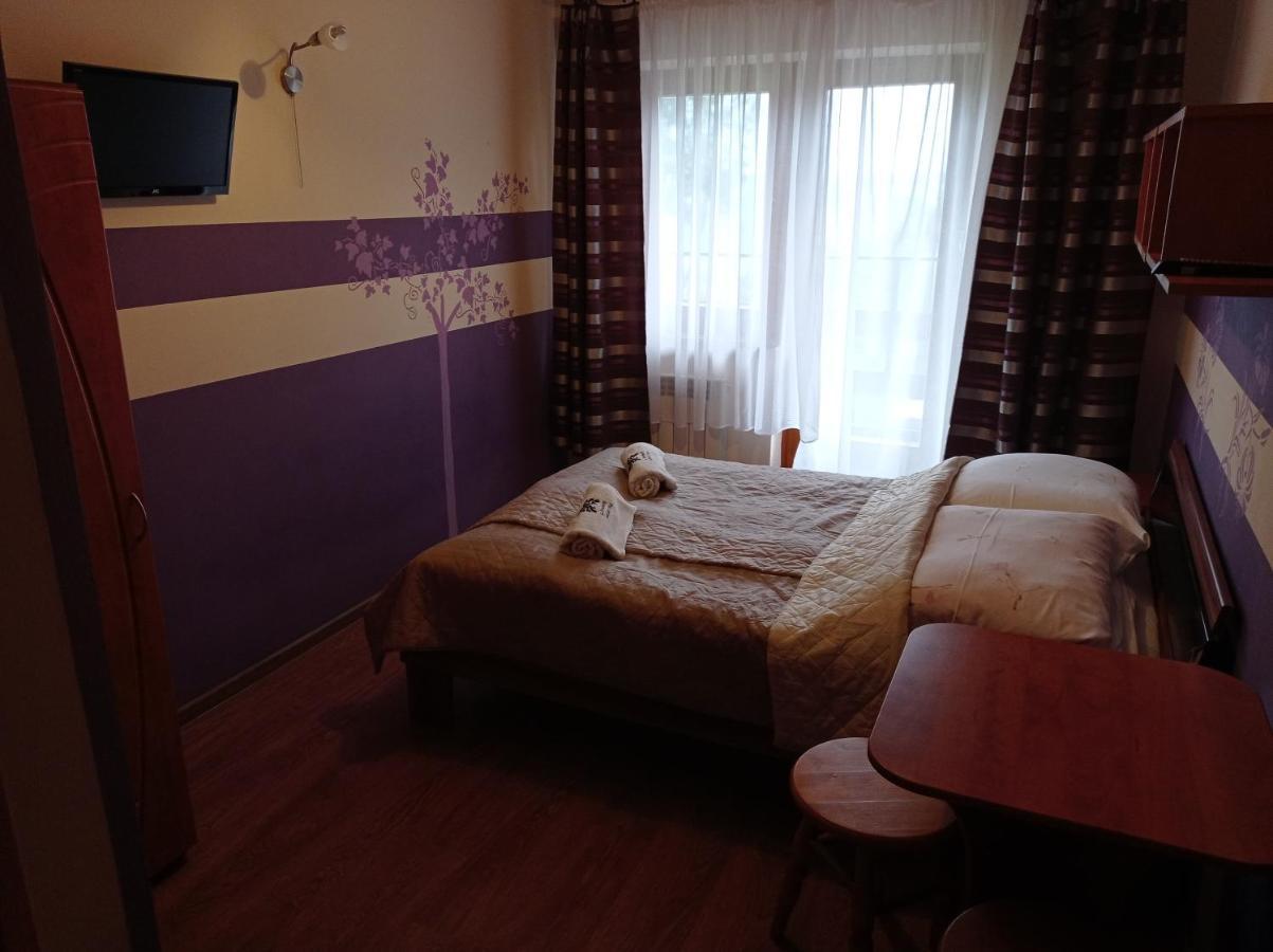 ブコビナ・タトシャンスカ Pod Tatrami Bed & Breakfast エクステリア 写真